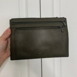 🦩MICHAEL KORS CLUTCH🦩